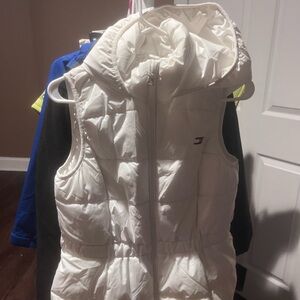Tommy Hilfiger Ivory Hooded Puffer Vest